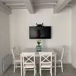 度假居 Szoloskert Vendeghaz Balatonszolos
