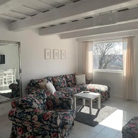 Szoloskert Vendeghaz *