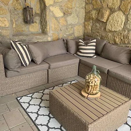 Szoloskert Vendeghaz Tatil Evi